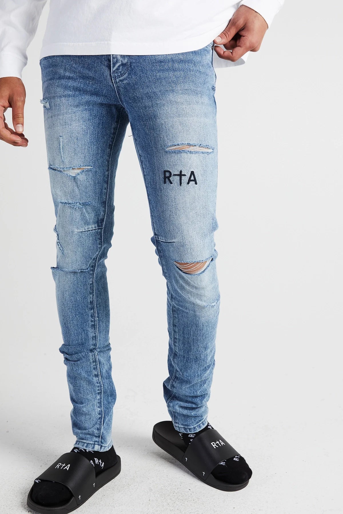 BRYANT RIPPED SKINNY JEAN | DISTRESSED VINTAGE BLUE