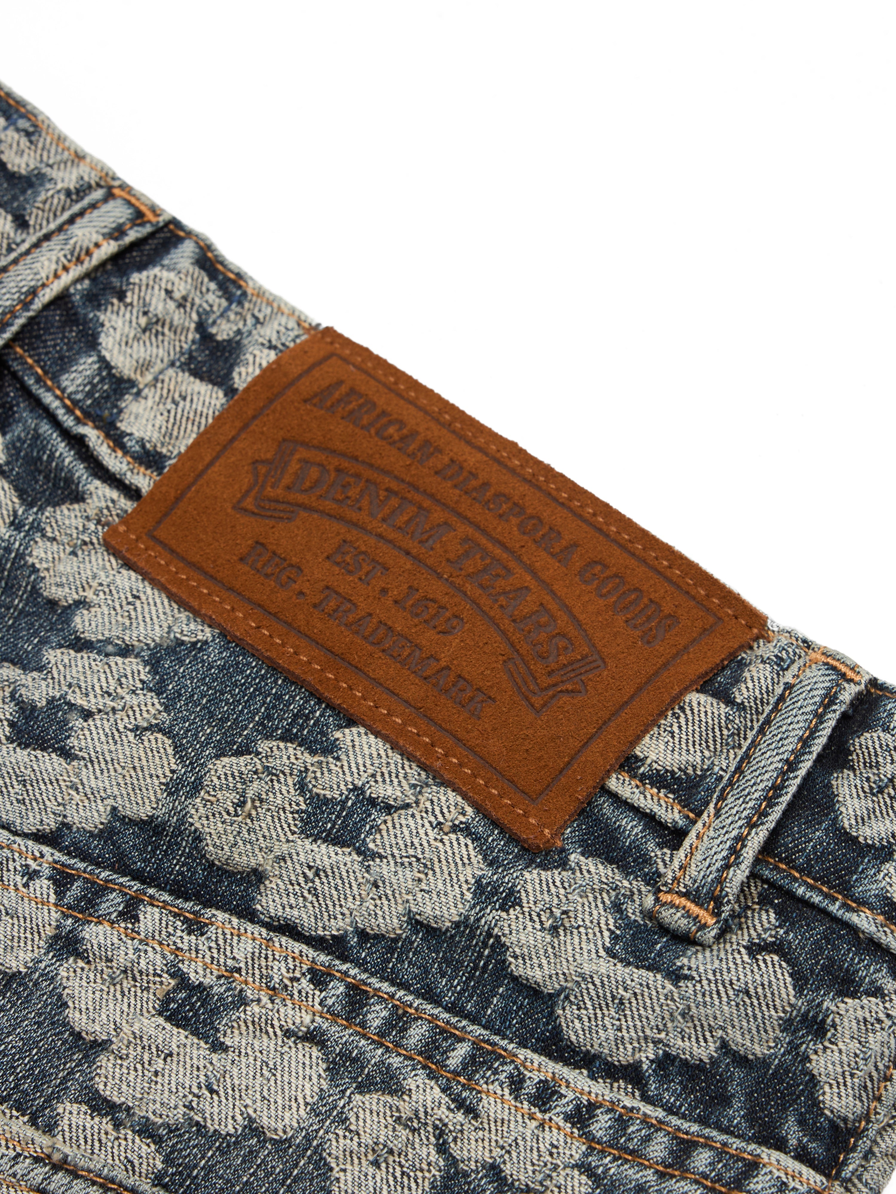 Jacquard Wreath Denim Short