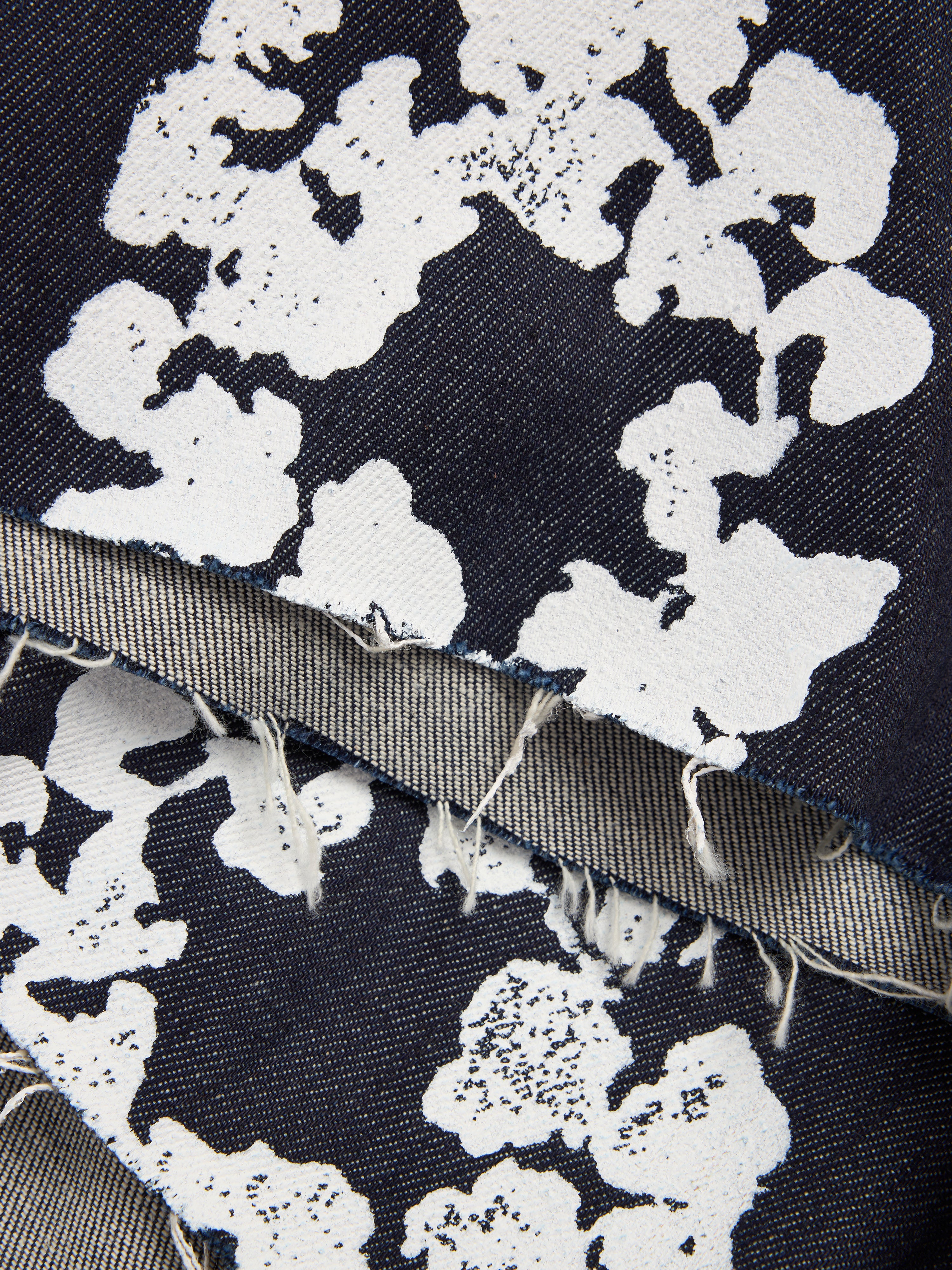 Selvedge Cotton Wreath Denim Short